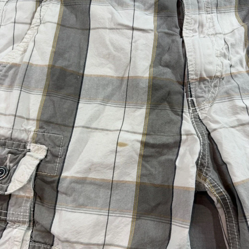 Levi's Cargo‎ Shorts Mens 36 Grey White Plaid Good Condition Cotton Utility